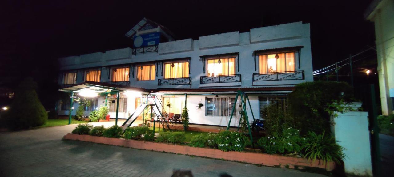 Sapphire Grand Ooty Hotel Bagian luar foto