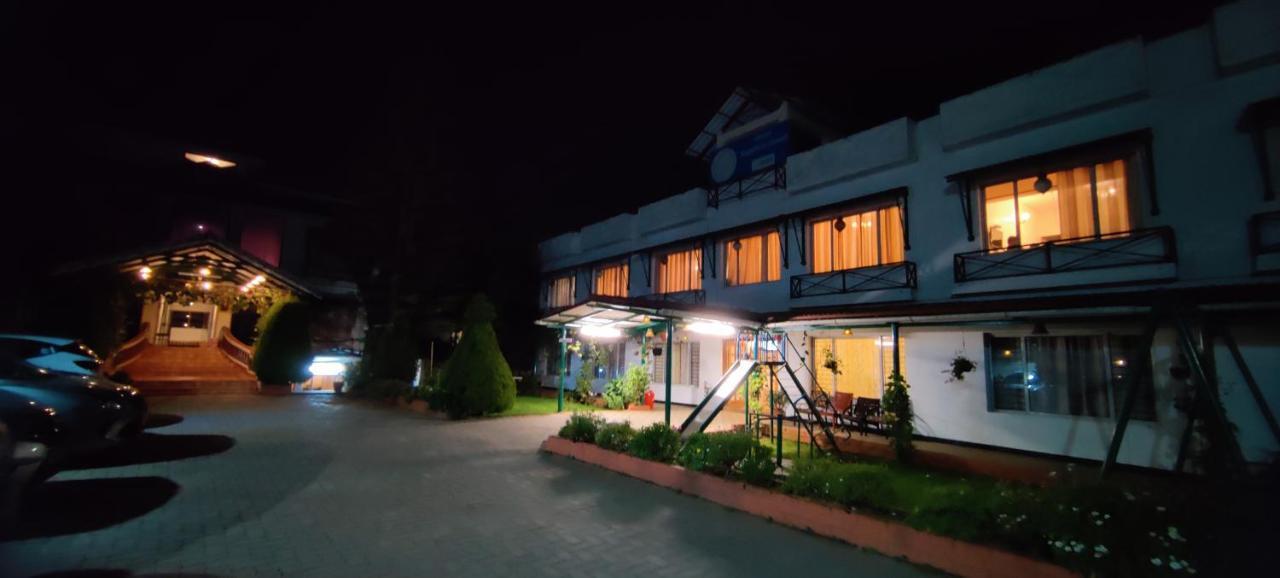 Sapphire Grand Ooty Hotel Bagian luar foto